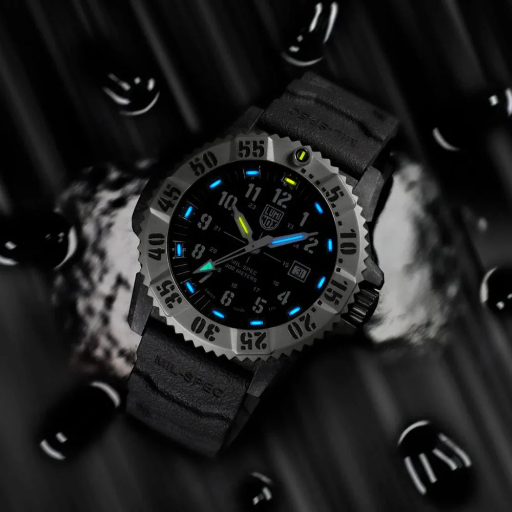 Luminox Mil-Spec LM3351.SET 46 mm kol saati
