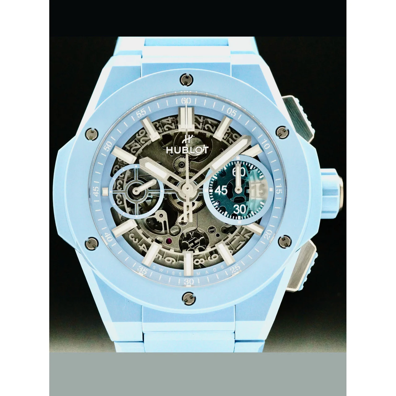 Hublot Big Bang Integral Sky Blue Ceramic 42MM POC210000070235 42 mm kol saati