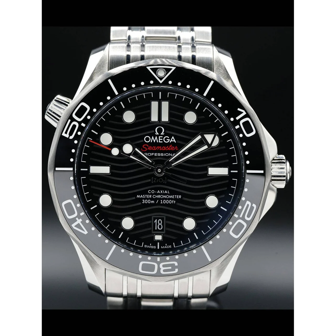 OMEGA Seamaster Diver 300M Co-Axial Master Chronometer Black Dial on Bracelet 210.30.42.20.01.001 210000028432 42 mm kol saati