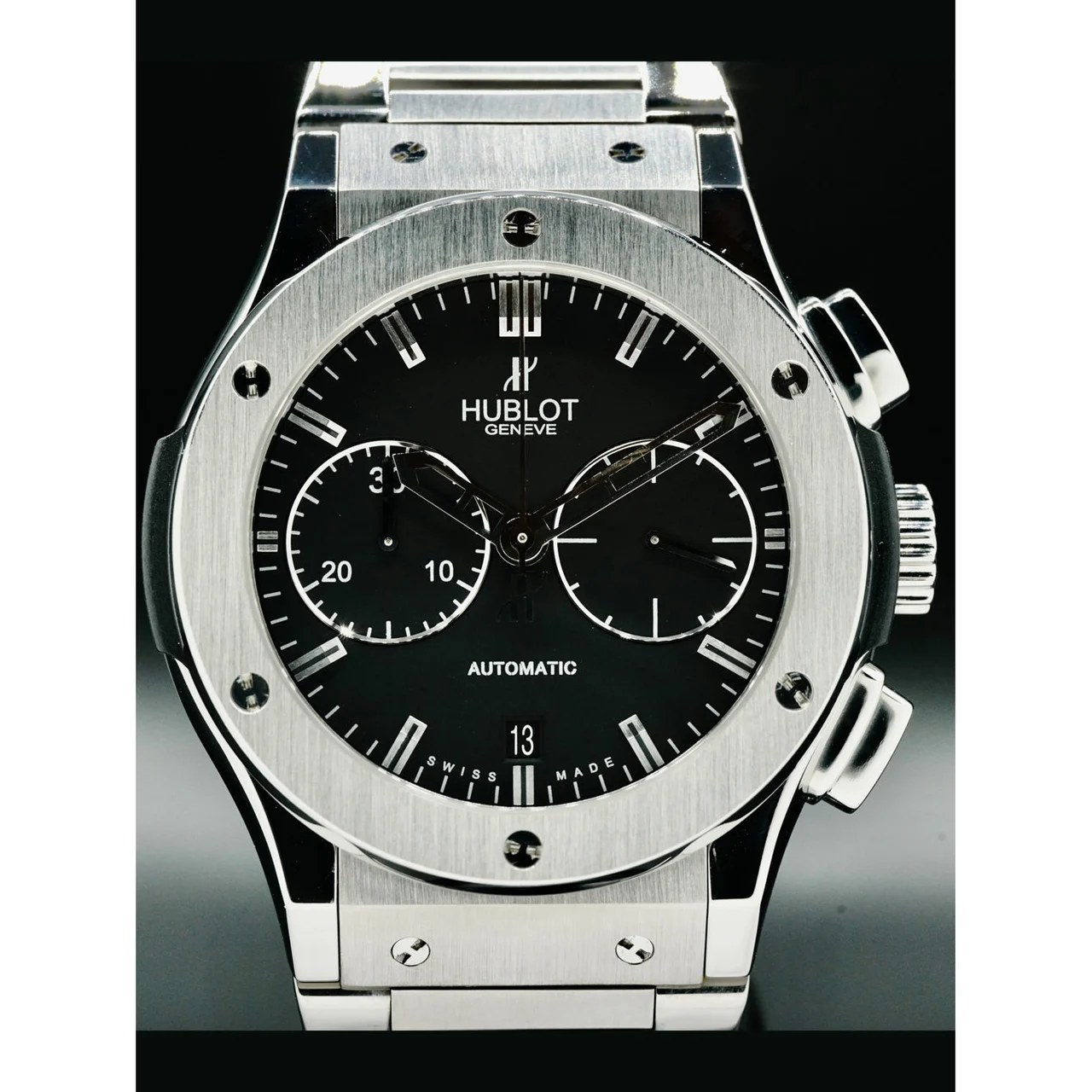 Hublot Classic Fusion Automatic 520.NX.1170.NX 210000034010 45 mm kol saati
