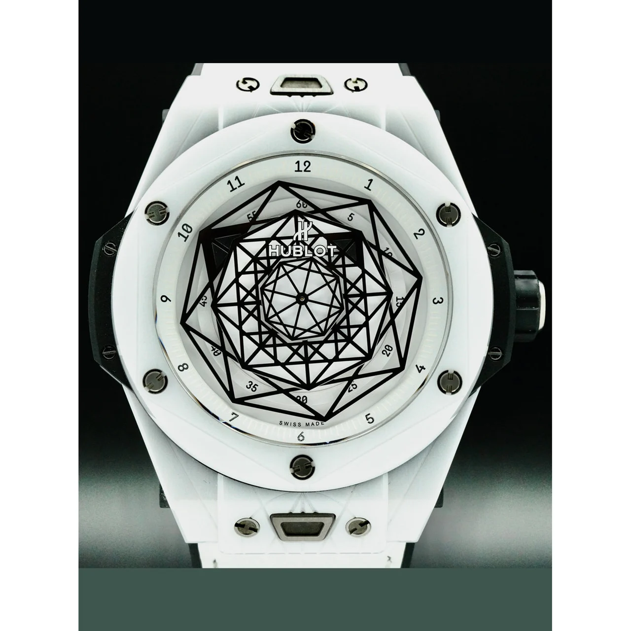 Hublot Big Bang Unico Sang Bleu Ceramic White 210000054250 45 mm kol saati