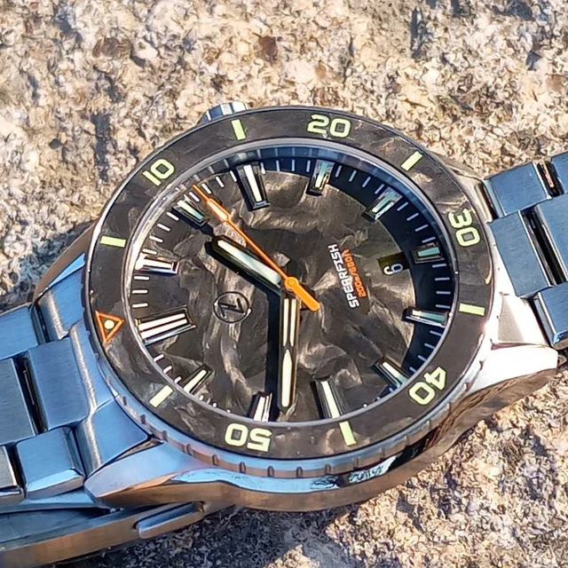 Zelos spearfish-carbon ZELOS-SPEARFISH-CARBON kol saati