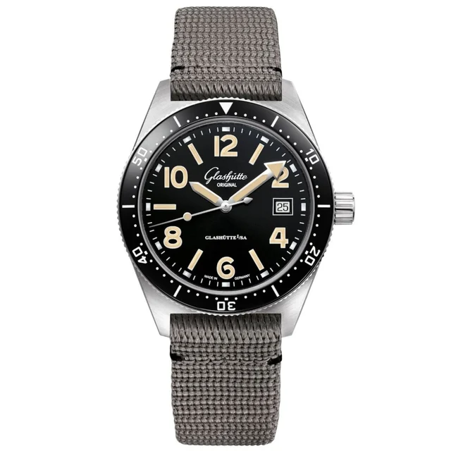 Glashutte Original Glashütte Original 1-39-11-06-60-34 SeaQ kol saati