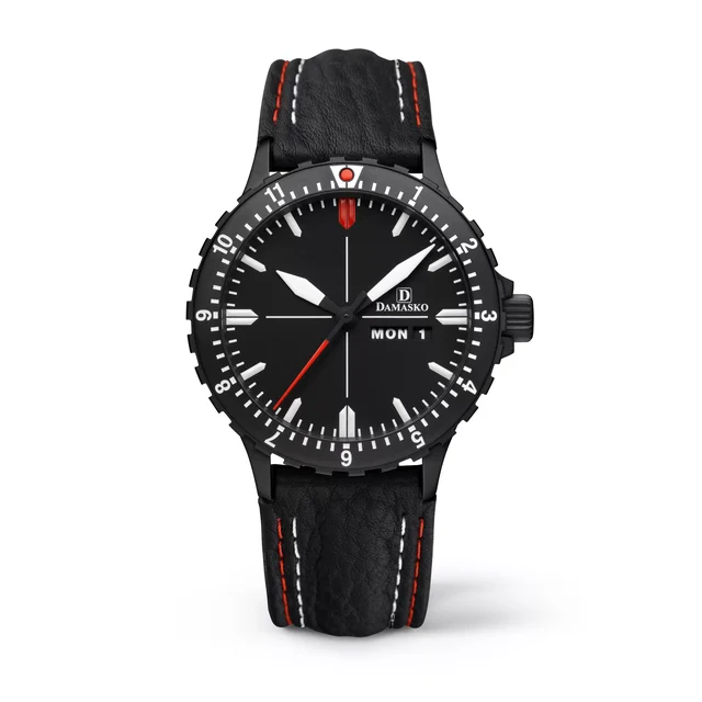 Damasko DK44-BLACK DAMASKO-DK44-BLACK kol saati
