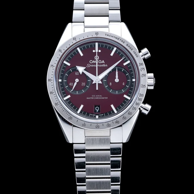 OMEGA Speedmaster 57 Coaxial Chronometer Chronograph Red Dial 40.5mm on Bracelet 210009N43