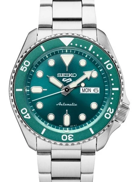 Seiko Sports 24-Jewel Automatic Watch with Green Dial and SS Bracelet #SRPD61 42.5 mm kol saati
