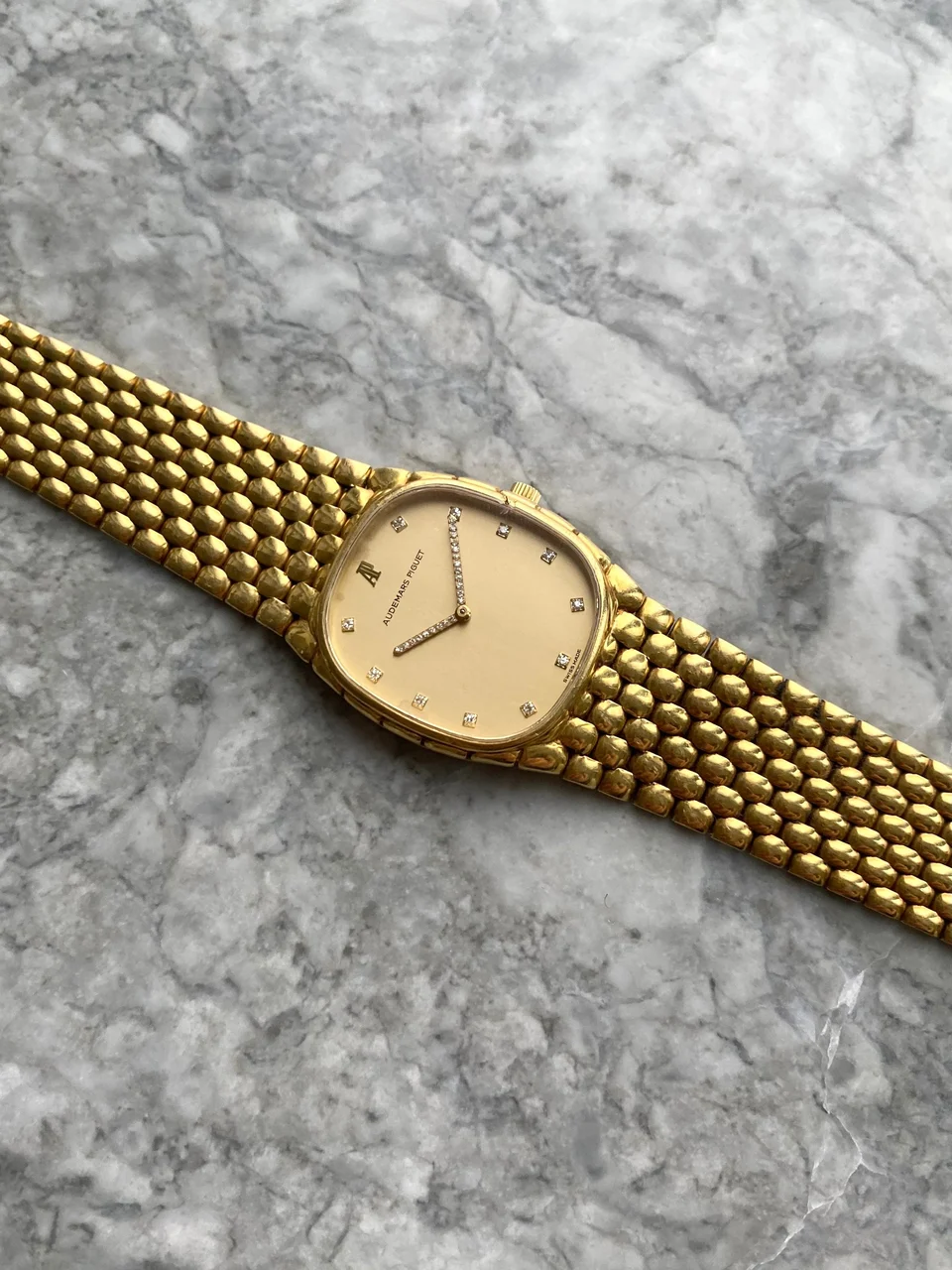 Audemars Piguet Audemars Piguet SQ8074312 18 mm kol saati