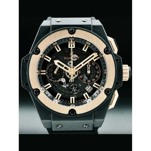 Hublot King Power Unico Ceramic King Gold 210000039331 kol saati
