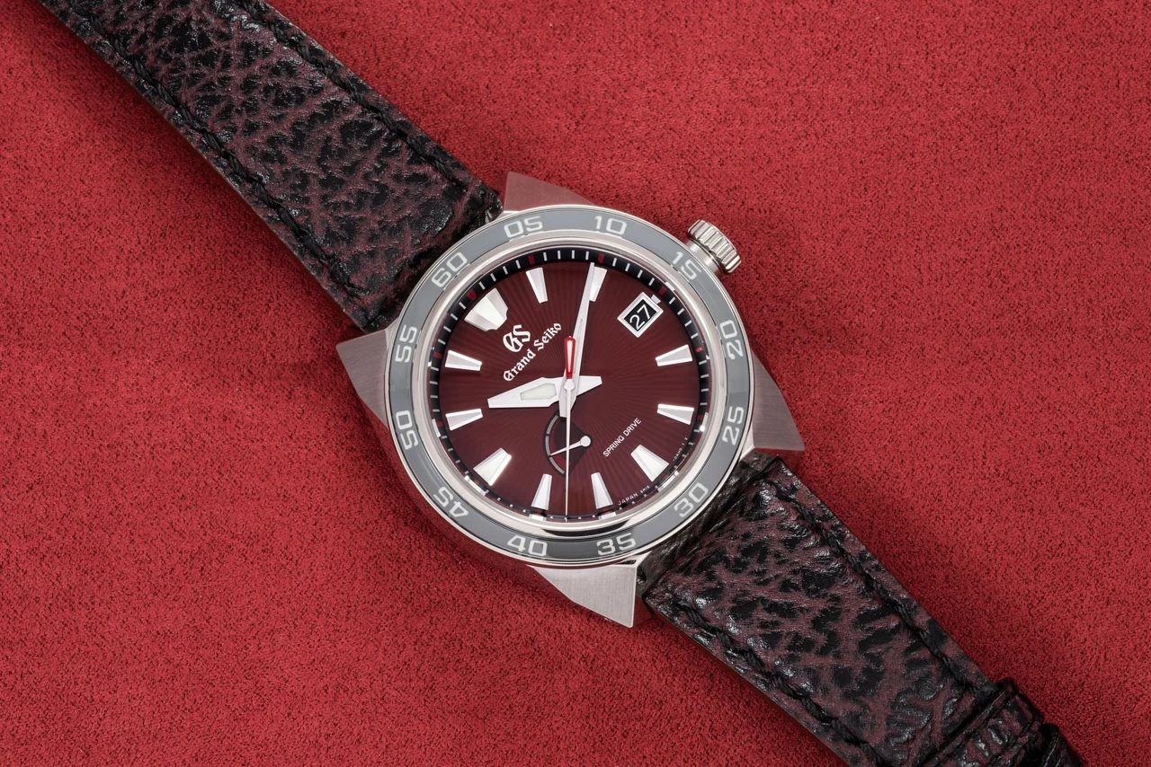 Grand Seiko Grand Seiko 40990733 45 mm kol saati