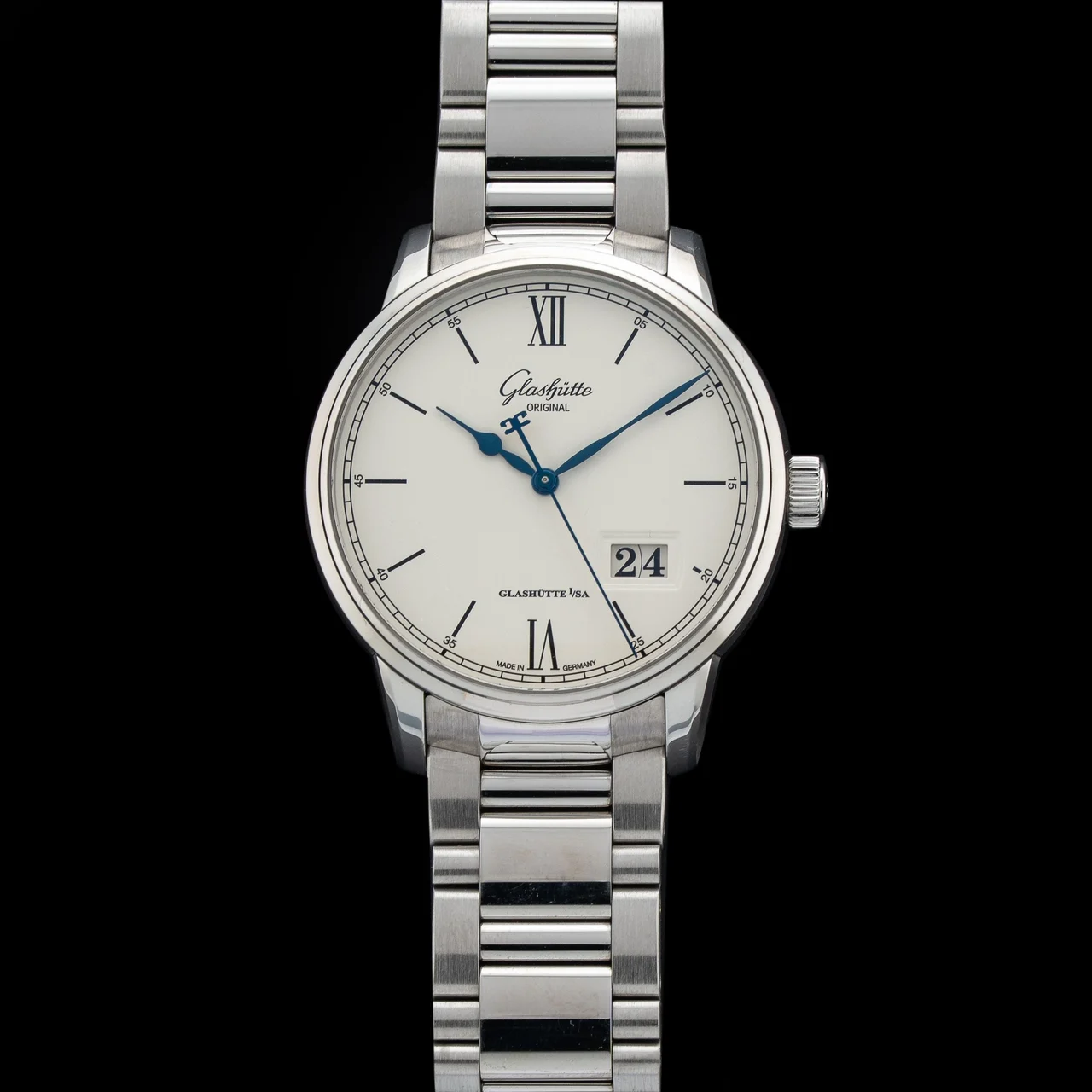 Glashutte Original Glashütte Original 1-36-03-01-02-70 Senator Excellence Panorama Date ER210008231 40 mm kol saati