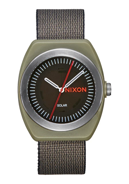 Nixon US Light-Wave - Surplus A1322-1085-00 kol saati
