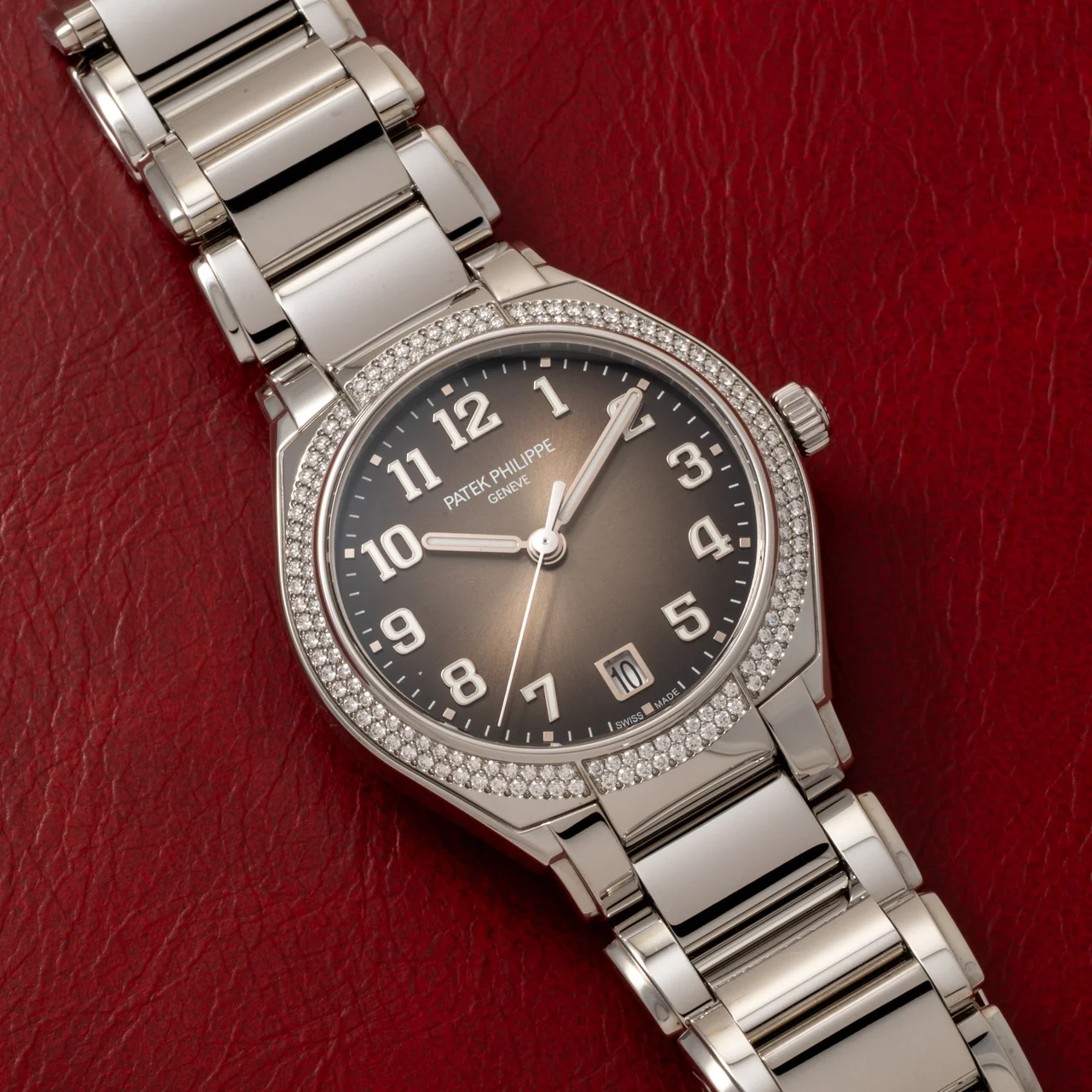 Patek Philippe TWENTY~4 40930825 36 mm kol saati
