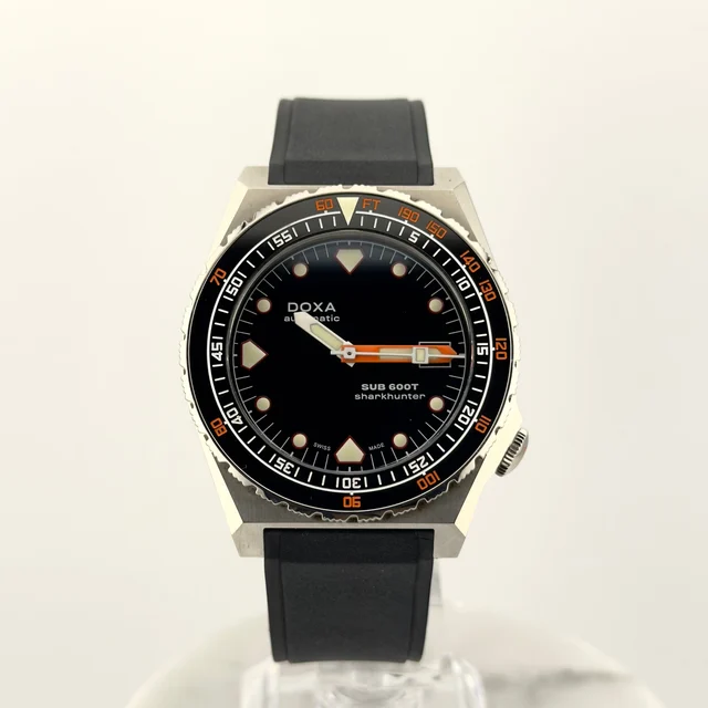 Doxa Sub 600T Sharkhunter 40mm Ceramic kol saati