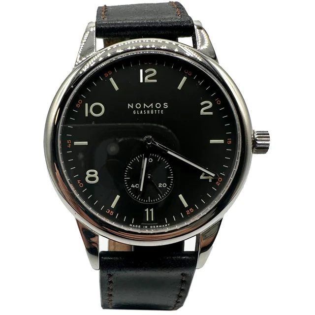 NOMOS Glashütte Club 774 CSNCZ331 kol saati