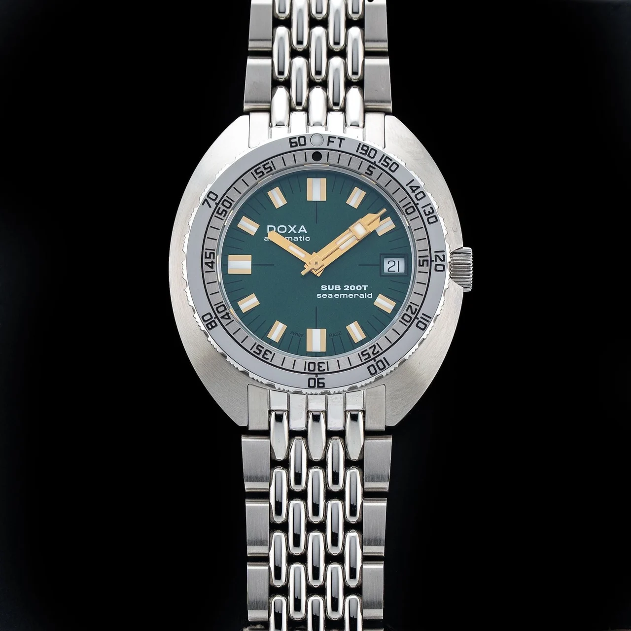 Doxa Sub 200T Sea Emerald On Bracelet 210009N32133 39 mm kol saati