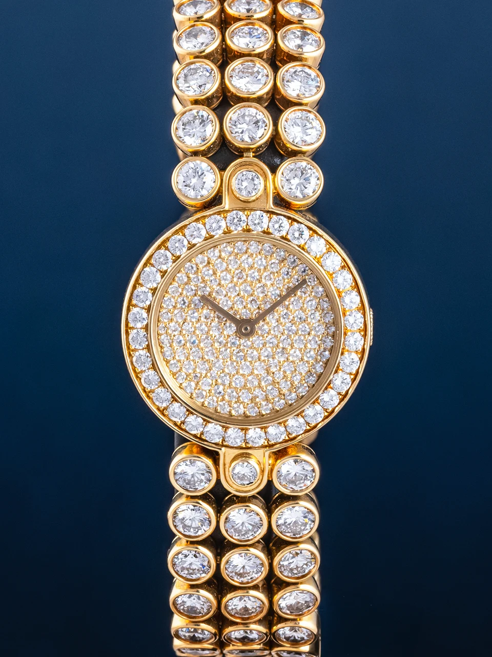 Harry Winston Premier ref.1914 Diamond Set Pavé from 1990s 26 mm kol saati