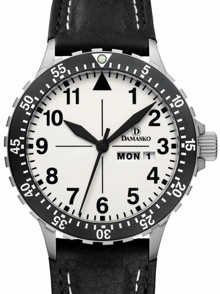 Damasko Swiss ETA Automatic with a Rotating 60-Minute Bezel and Fully Luminous Dial #DA47