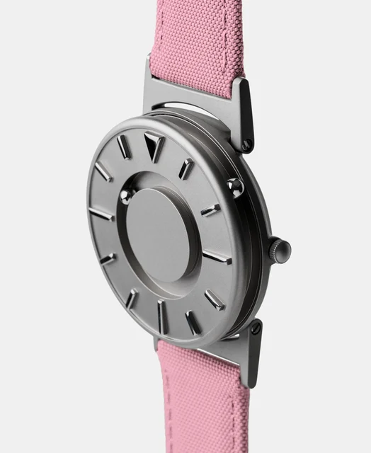 Eone Br-c-pink kol saati
