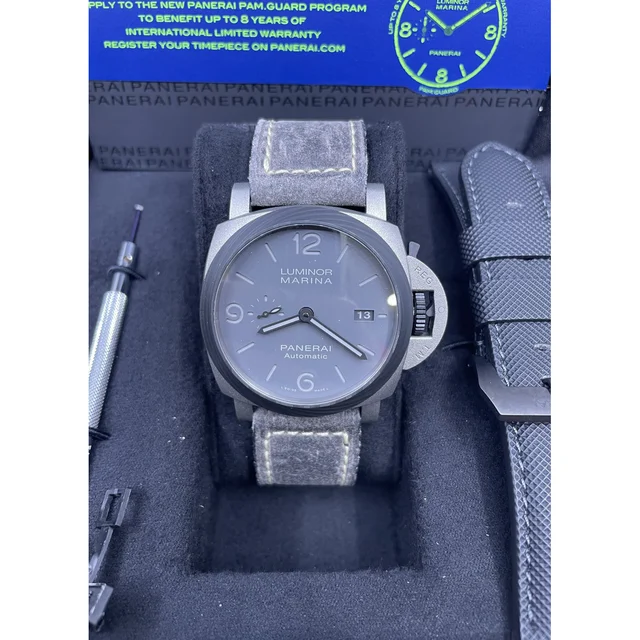 Panerai Luminor Marina TuttoGrigio PAM01662 210000015860 kol saati