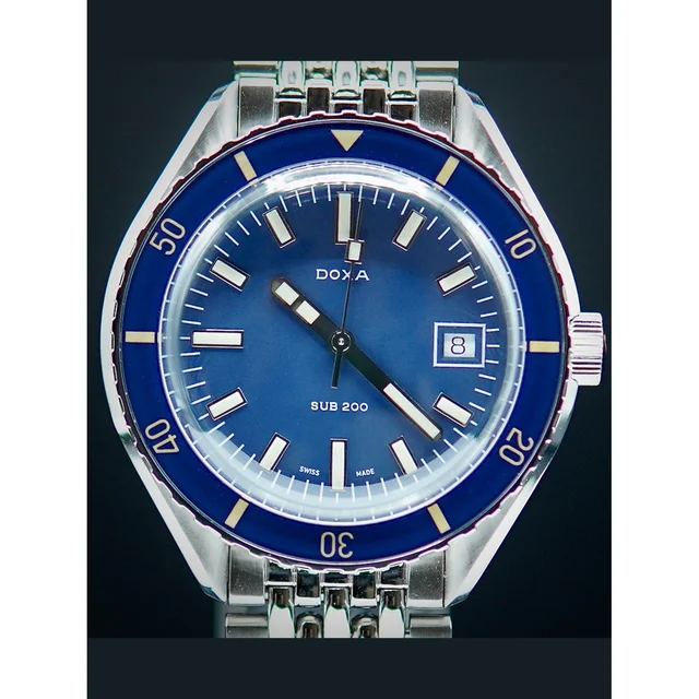 Doxa SUB 200 Caribbean on Bracelet 210000082198 kol saati