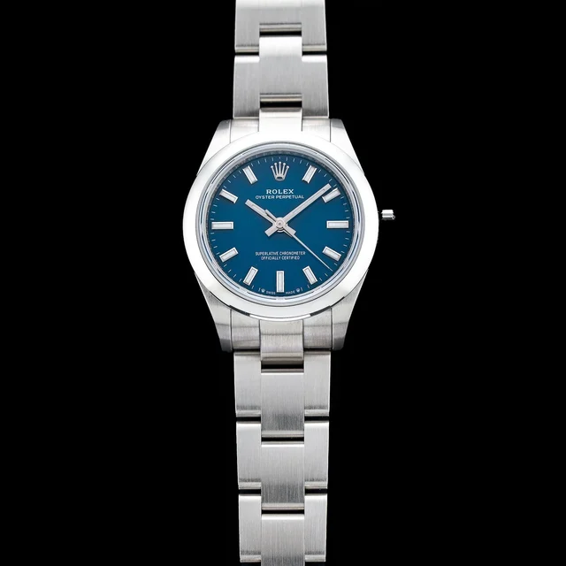 Rolex Oyster Perpetual 28mm Med Blue Dial 210009N33353 kol saati