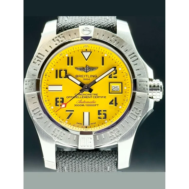 Breitling Avenger II Seawolf 210000078143 kol saati