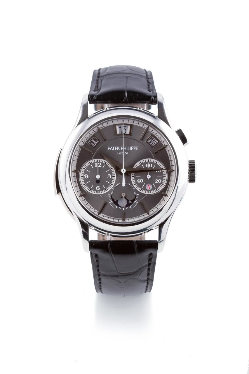 Patek Philippe PATEK PHILIPPE, REF. 5208, PLATINUM 42 mm kol saati
