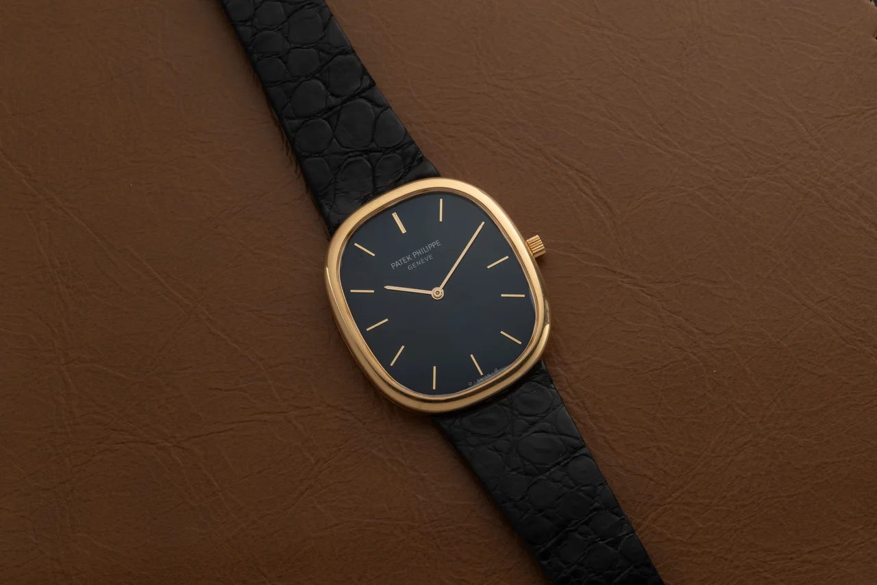 Patek Philippe Golden Ellipse 40930390 32 mm kol saati