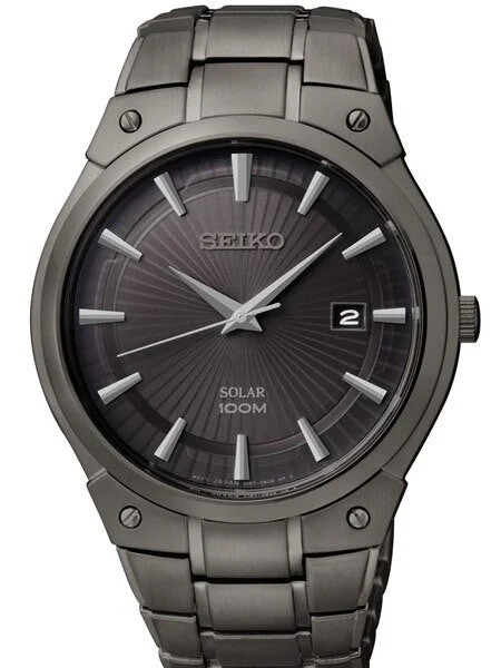 Seiko Core Series Solar Watch with 41mm Black Ion Case and Bracelet #SNE325 kol saati