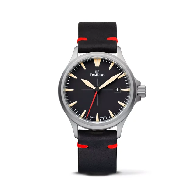 Damasko DK22-RED-LB-VINTAGE-BLACK DAMASKO-DK22-RED-LB-VINTAGE-BLACK kol saati
