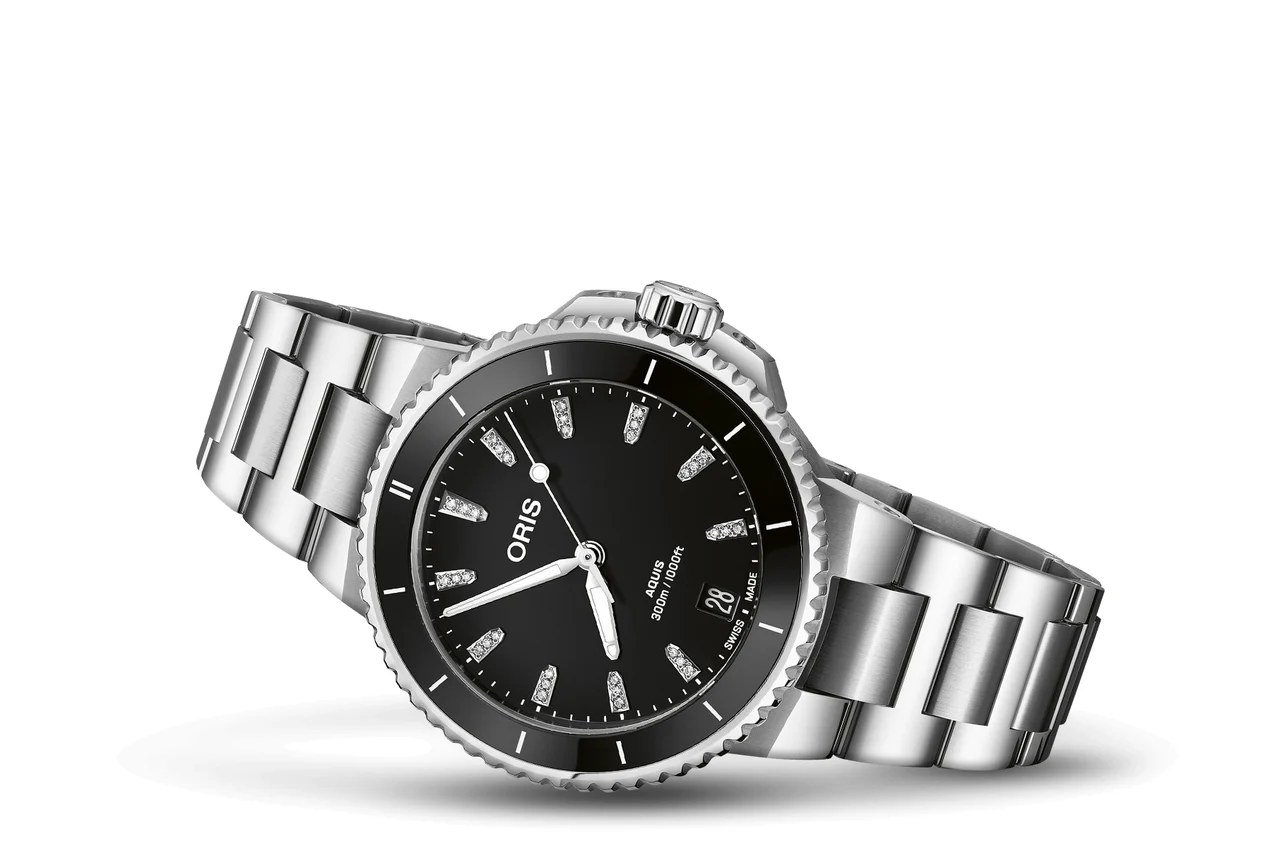 Oris Aquis Date Diamonds 01 733 7792 4194-07 8 19 05P 36.5 mm kol saati