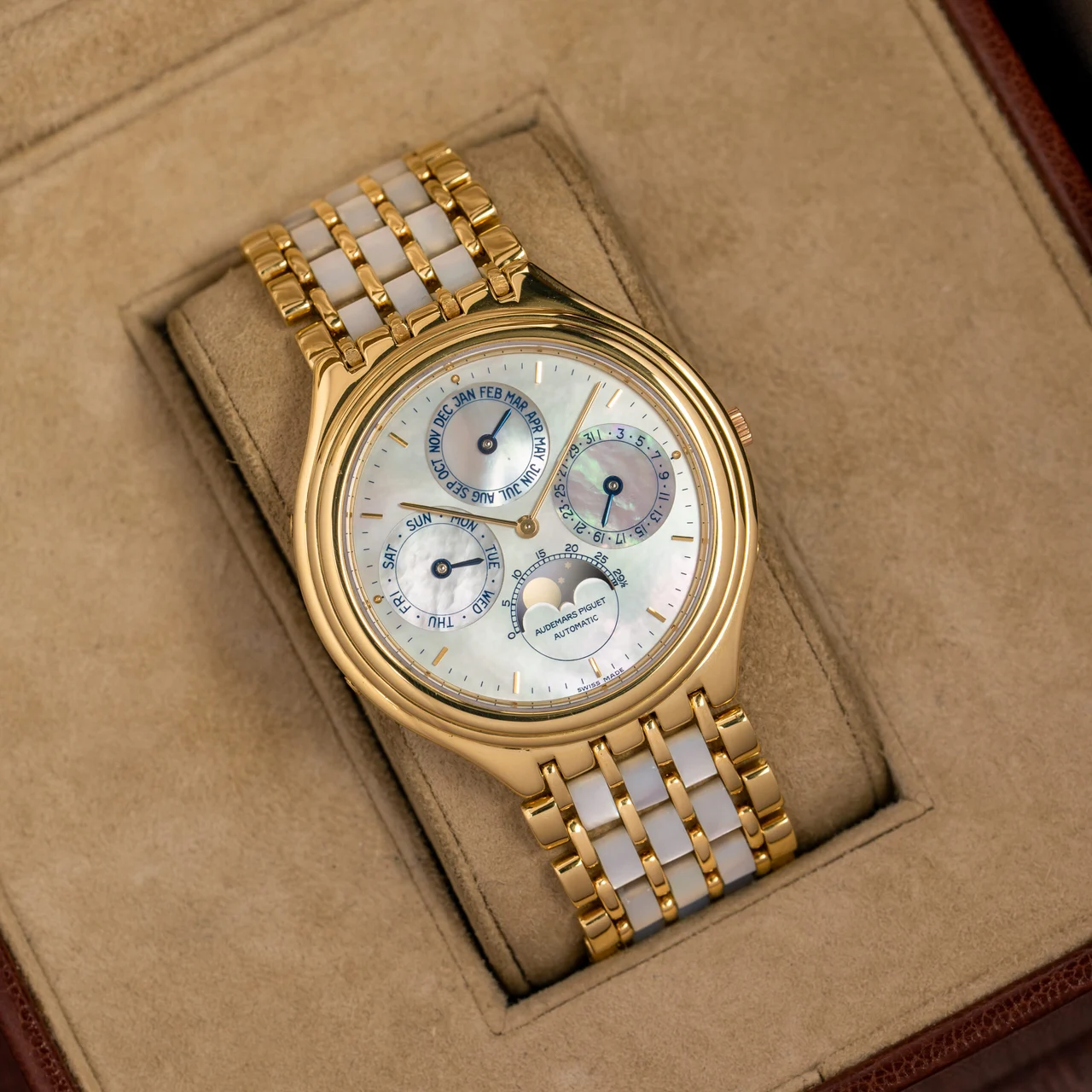 Audemars Piguet Audemars Piguet 7715 36 mm kol saati