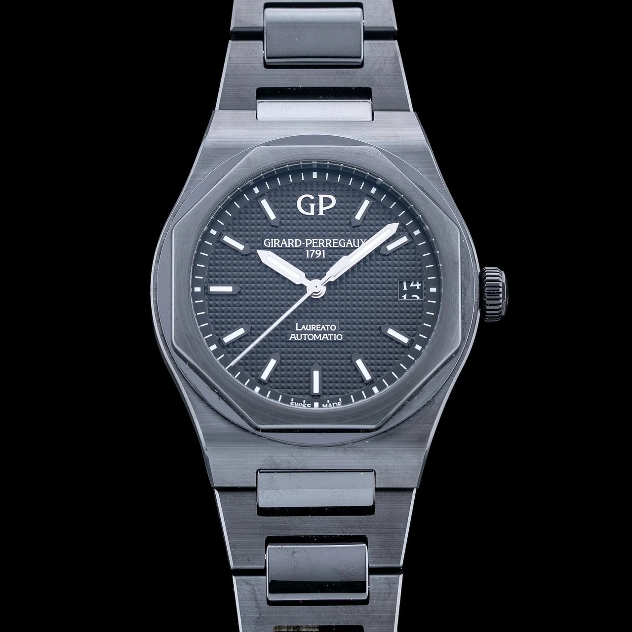 Girard-Perregaux Girard Perregaux Laureato Ceramic 81010-32-631-FK6A POC210009N43544 42 mm kol saati