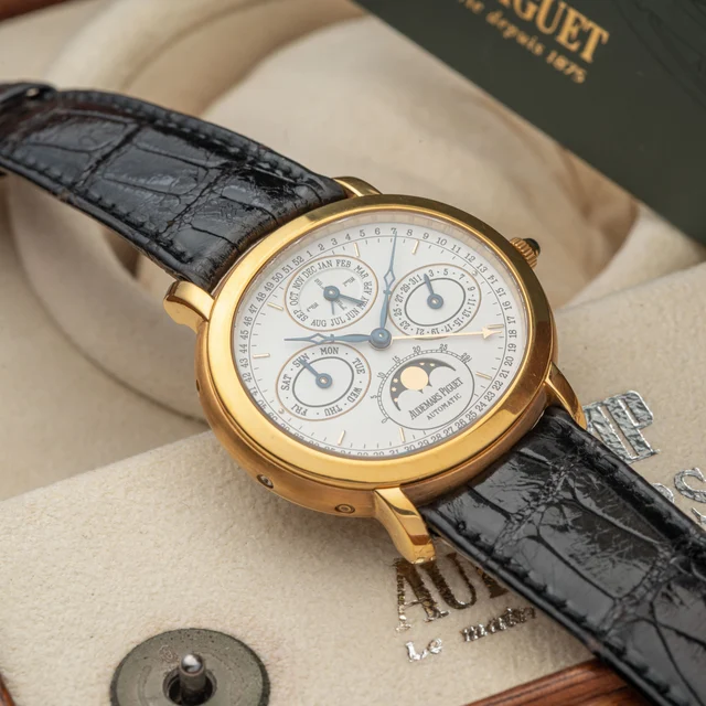 Audemars Piguet AUDEMARS PIGUET, REF. 2577BA, MILLENARY, QUANTIEME PERPETUEL, YELLOW GOLD