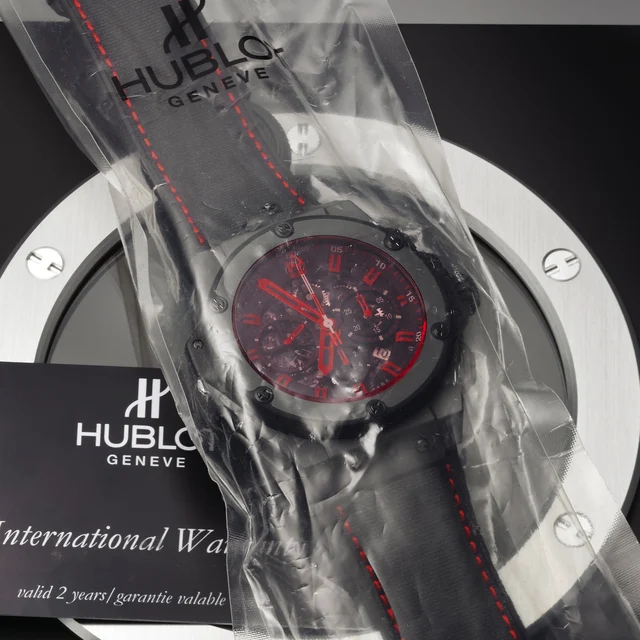 Hublot HUBLOT REF 710 BIG BANG CONGO TITANIUM CERAMIC RUBBER NOMEX kol saati
