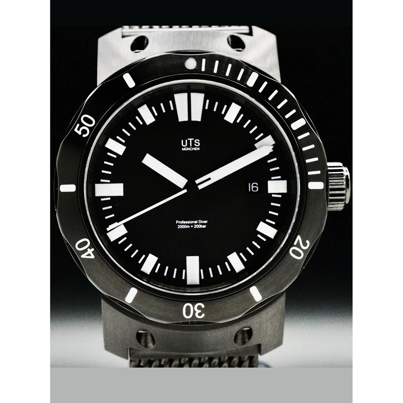 UTS Professional Diver PVD Stainless Steel 210000058636 44 mm kol saati