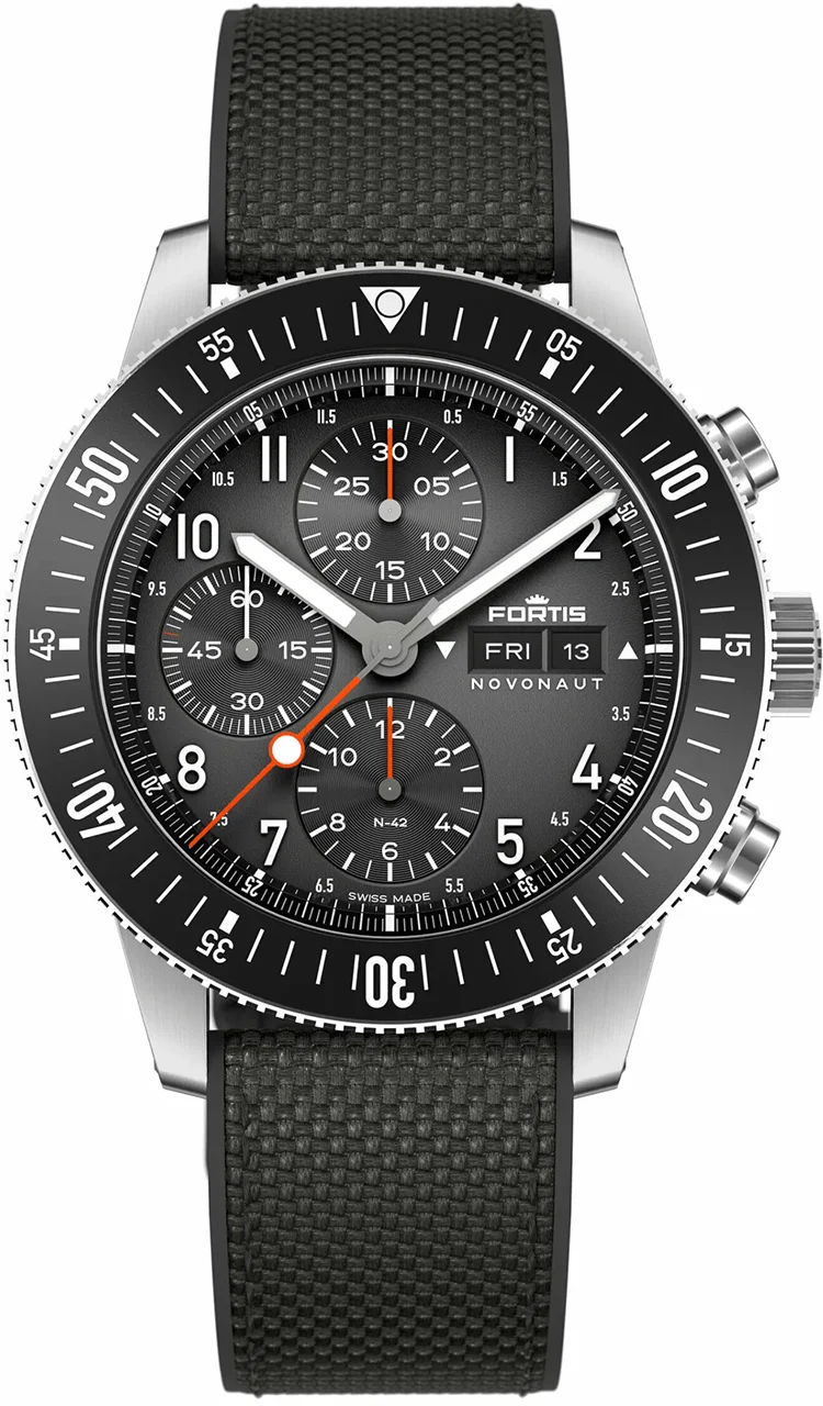 Fortis Novonaut F2040009 42 mm kol saati