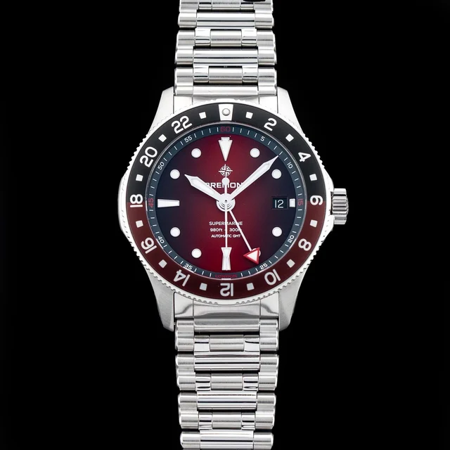 Bremont Supermarine 300M GMT 'Ember' Red 210009N33184 kol saati