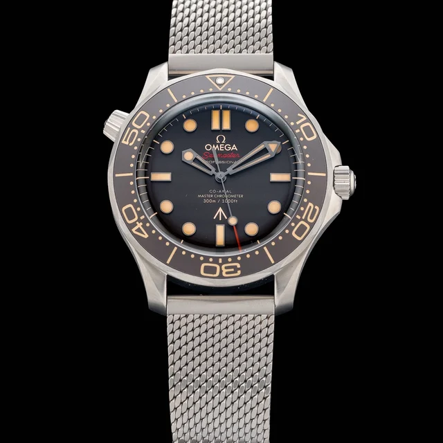 OMEGA Seamaster Diver 300 007 James Bond Edition on Bracelet 210.90.42.20.01.001 210000084