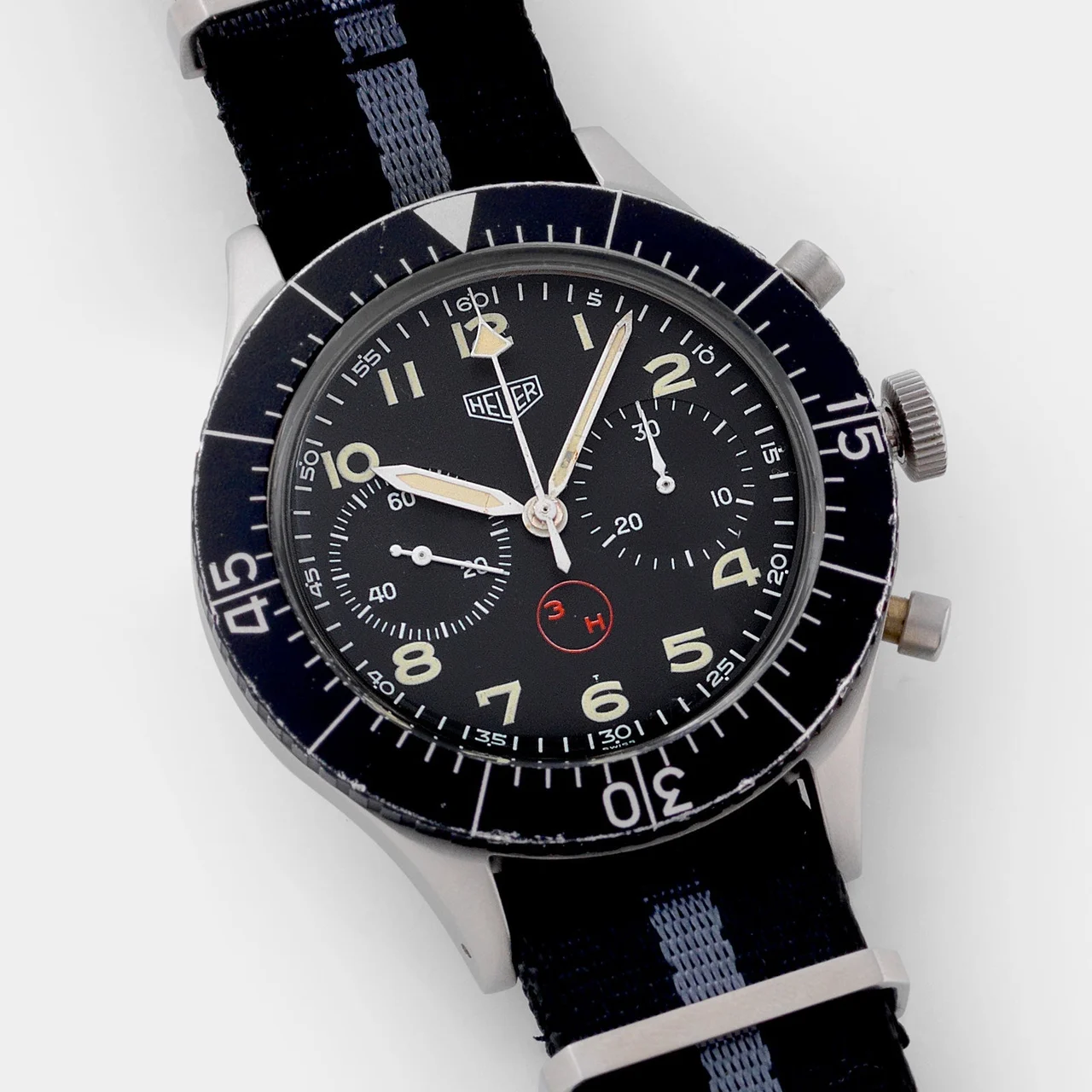Heuer Bundeswehr W-1710 43 mm kol saati