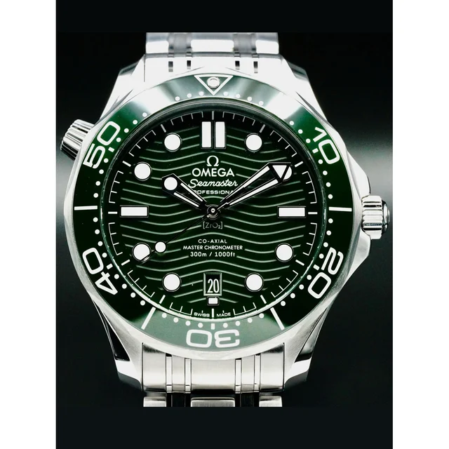OMEGA Seamaster Diver 300M Green Dial on Bracelet 210000056499 kol saati