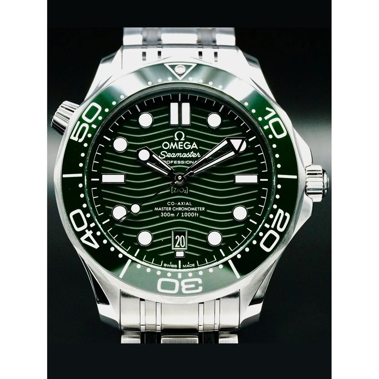 OMEGA Seamaster Diver 300M Green Dial on Bracelet 210000056499 42 mm kol saati