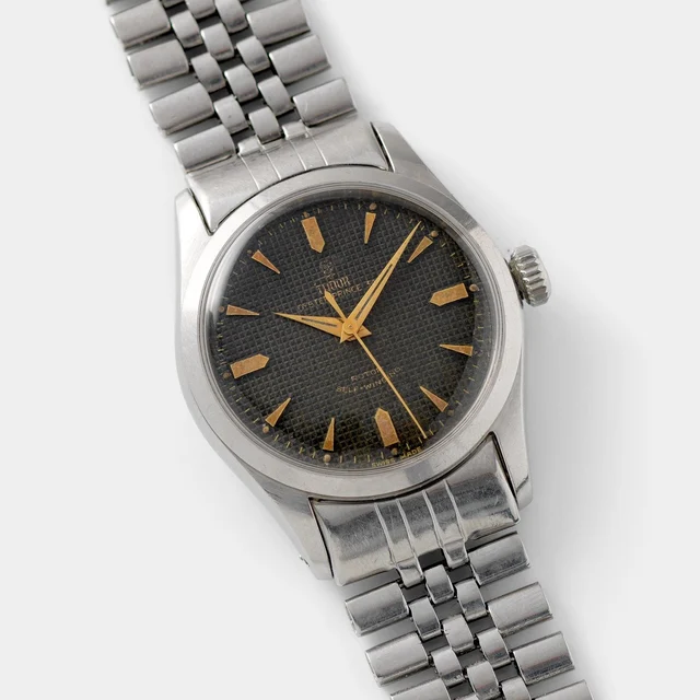 Tudor Tudor W-1045 kol saati