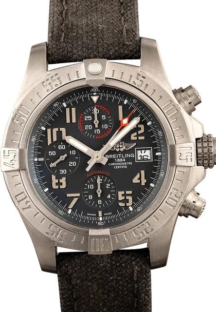 Breitling Avenger Bandit Chronograph E1338310 kol saati