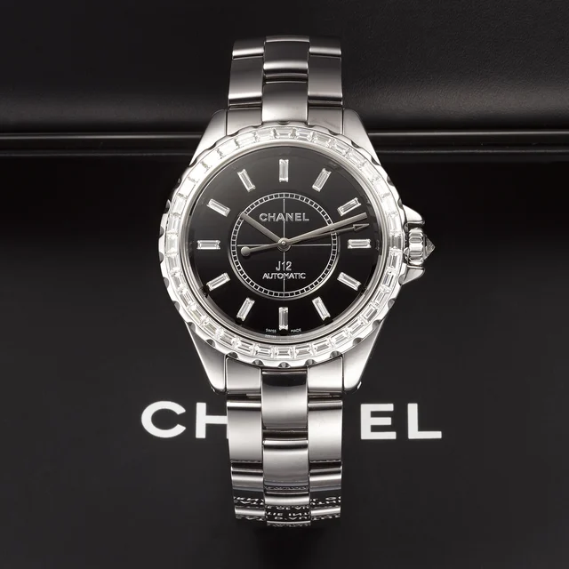 Chanel J12 Steel Ceramic Titanium & Z.G.N. 18102 kol saati
