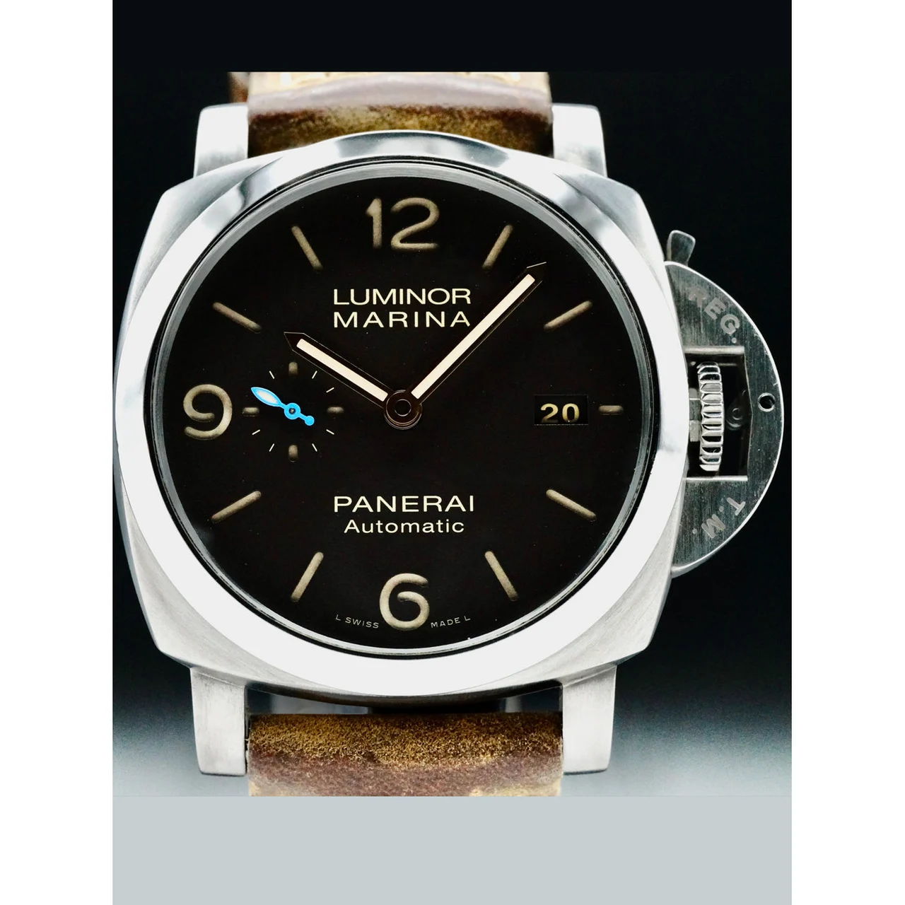 Panerai Luminor Marina 210000071047 44 mm kol saati