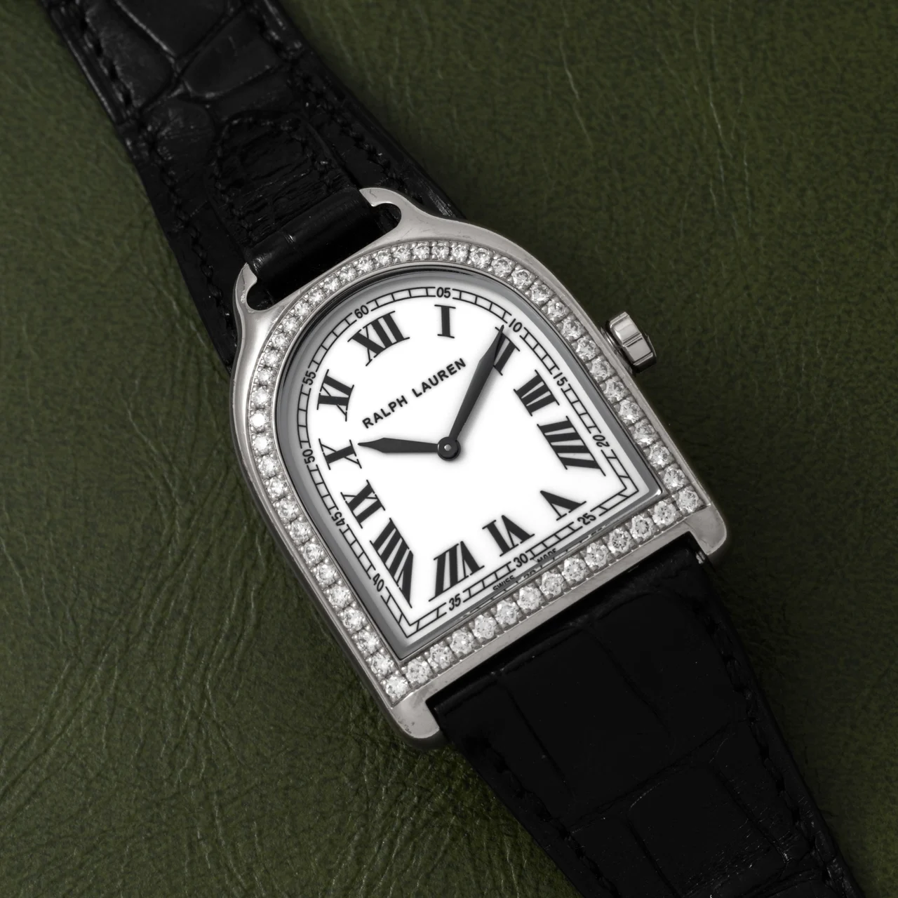 Cartier Cartier 40992139 28 mm kol saati