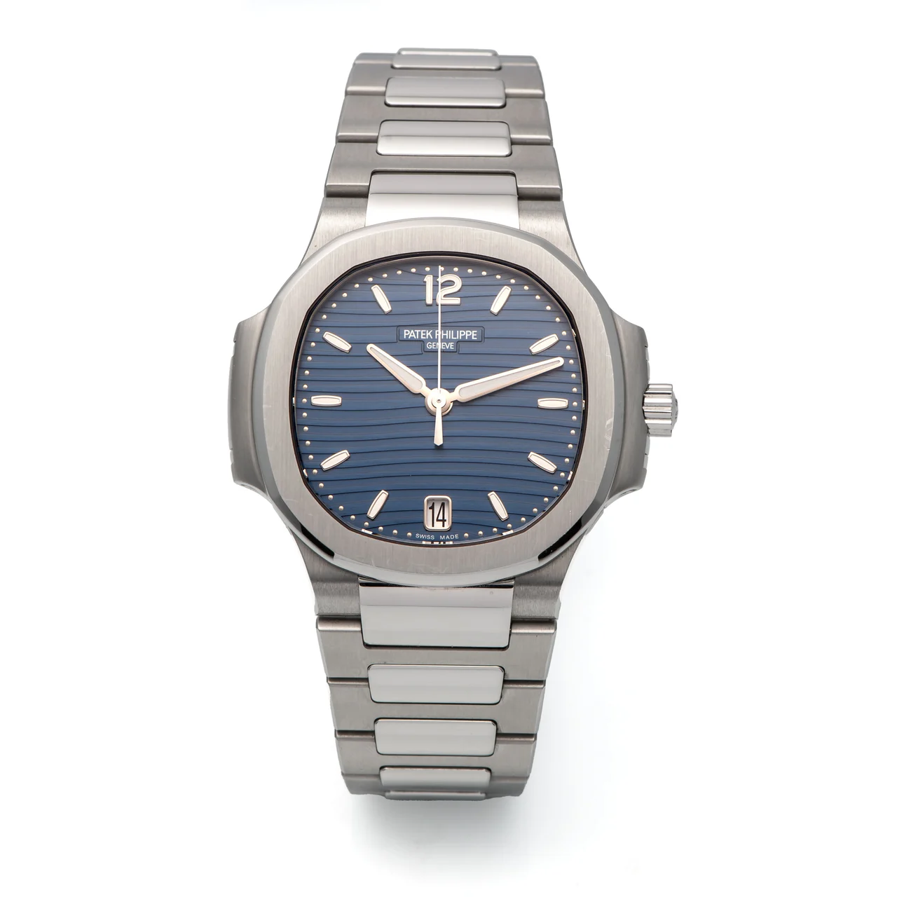 Patek Philippe PATEK PHILIPPE, REF. 7118, NAUTILUS, BLUE DIAL, STEEL kol saati