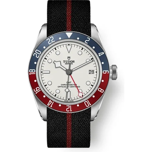Tudor Black Bay GMT M79830RB-0012 41 mm kol saati