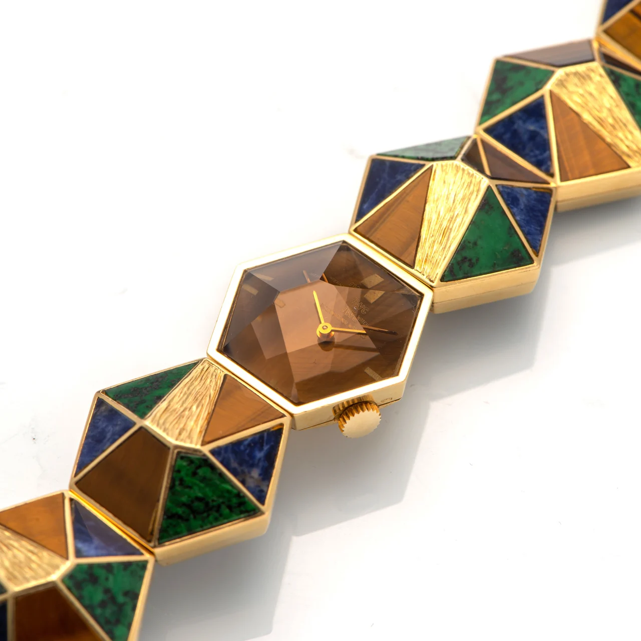 IWC IWC,REF. R-148 LAPIS, JADE, TIGER-EYE BRACELET, YELLOW GOLD kol saati